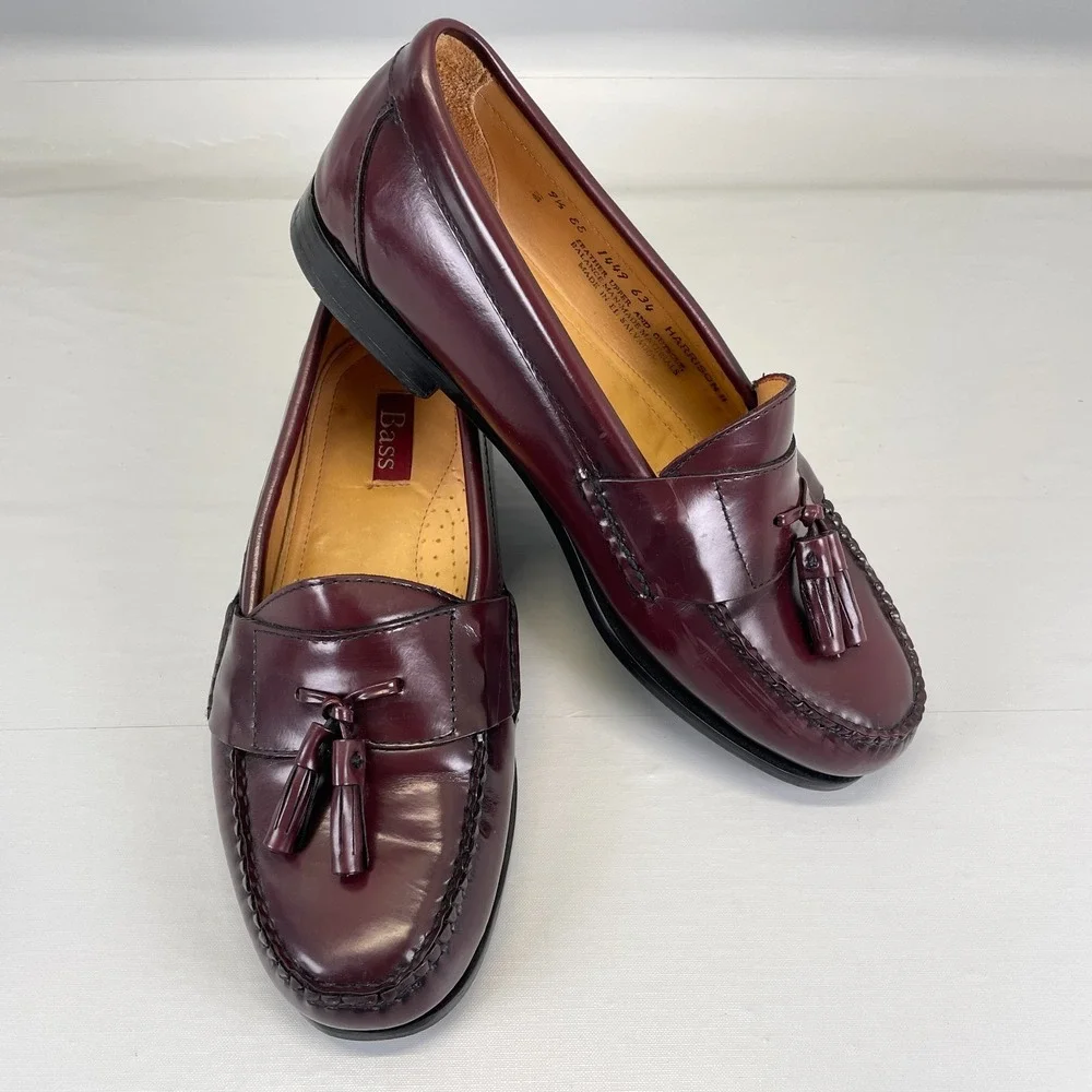 GH Bass & Co Harrison II Tassel Loafers Mens Size 9.5 EE Burgundy Leather Shoes